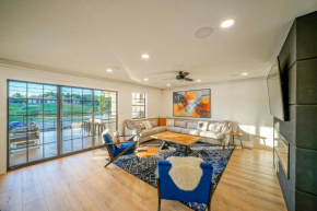 Upscale Grand Point Escape on Lake Hamilton